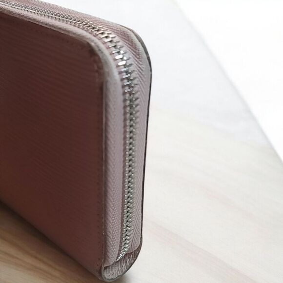 LOUIS VUITTON Epi Zippy Wallet Long Wallet Rose Valerine - Picture 7 of 16